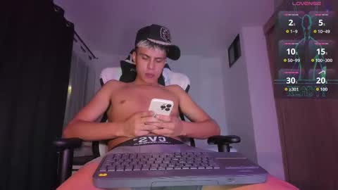 Snapshot of jeyden_camilo chatting on October 11, 1:31 am Jeyden Camilo online show from October 11, 1:31 am