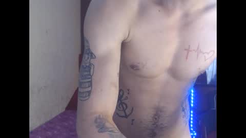 Snapshot of jffer_slhom chatting on September 14, 1:29 am jffer_slhom online show from September 14, 1:29 am