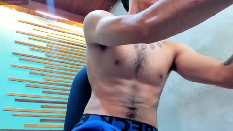 Snapshot of jharol_cardona chatting on October 4, 3:06 pm Jharol online show from October 4, 3:06 pm