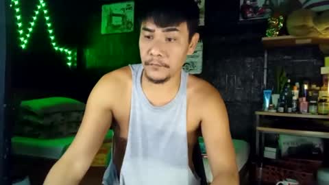 Snapshot of jherry26 chatting on January 3, 8:32 am jherry26 online show from January 3, 8:32 am