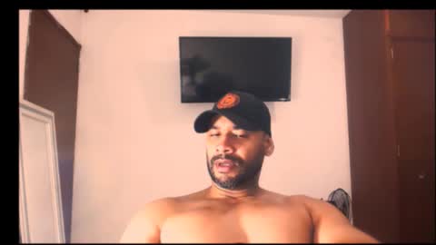 En moreno online show from December 20, 4:41 am