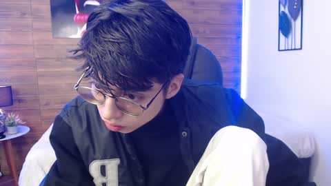 Snapshot of jhoellx chatting on December 27, 12:23 pm Jhoel online show from December 27, 12:23 pm