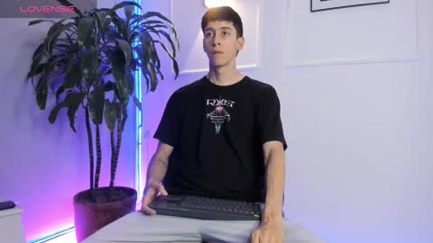 Jhon online show from November 12, 2:06 am