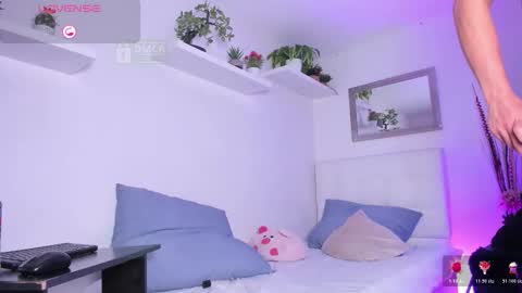 JHONNATHAN online show from March 16, 9:41 pm