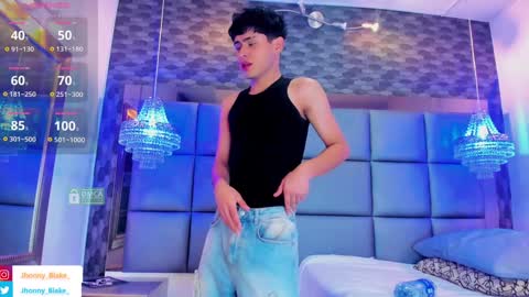 JHONNATHAN online show from December 13, 9:20 pm