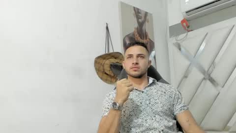 Snapshot of jhonny_flames7 chatting on January 19, 3:50 am jhonny online show from January 19, 3:50 am