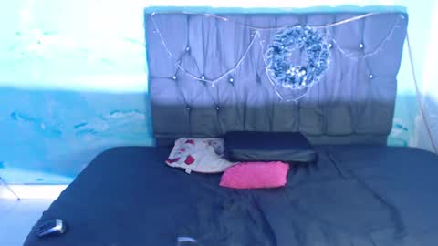 Jhonny online show from January 24, 3:22 am