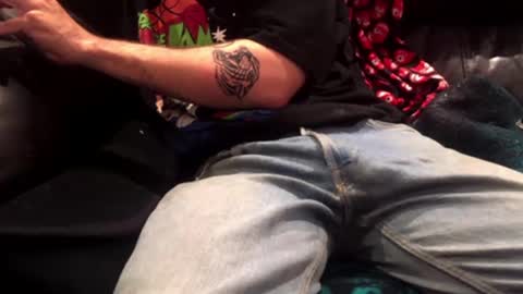 jhonnygoldendick online show from February 22, 8:50 am