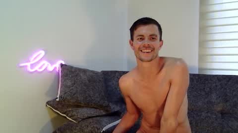   online show from February 19, 9:33 pm