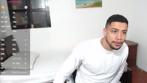 Snapshot of jhors__collens chatting on March 12, 6:51 am Jhors online show from March 12, 6:51 am