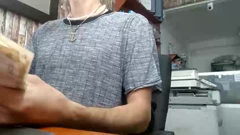 jhosuamoore2 online show from November 19, 8:30 pm