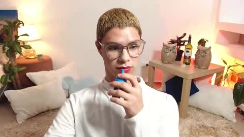 Snapshot of jhuan_cute chatting on October 20, 11:03 am Jhuan Nhez online show from October 20, 11:03 am