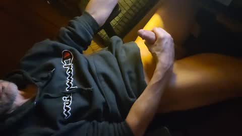 jimengolez online show from January 8, 4:23 am