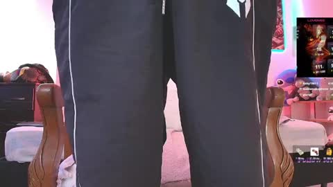 Jimm  Independent Model  online show from April 18, 7:07 pm