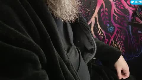 JJ online show from February 1, 3:41 am