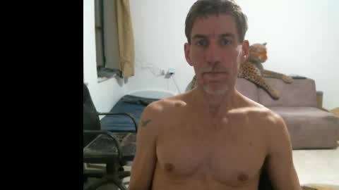 jlmbud online show from April 18, 9:58 pm