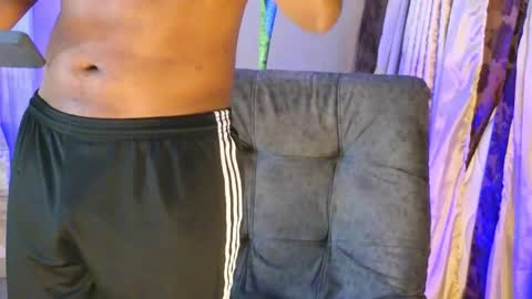 JOAN SAENZ online show from October 13, 1:33 am