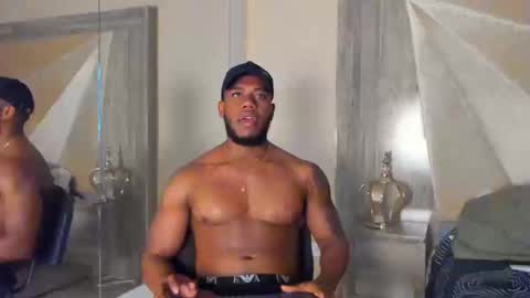 JOAN SAENZ online show from January 29, 2:09 am