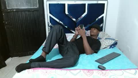 joao_leao online show from September 28, 6:44 am