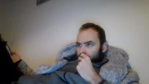 Snapshot of joaodias_18 chatting on January 16, 6:59 pm joaodias_18 online show from January 16, 6:59 pm