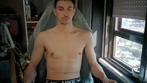 joao love online show from April 3, 9:50 am