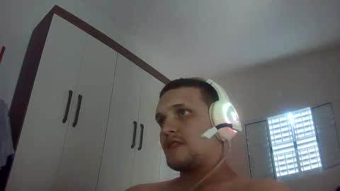 joaovitor302 online show from March 9, 7:05 pm