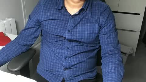 joeshades21 online show from January 15, 7:12 pm