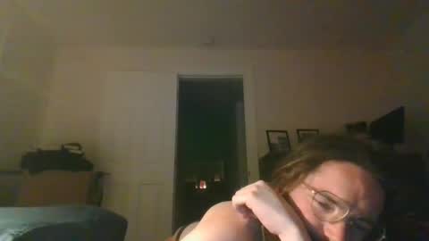 Snapshot of joey2snowy759685 chatting on September 21, 4:34 am joey2snowy759685 online show from September 21, 4:34 am