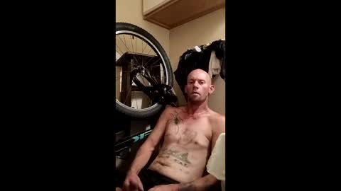 joeybcali79 online show from June 2, 12:11 am