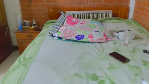 johan70nsexy online show from February 24, 7:31 am