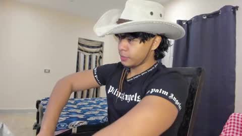 Snapshot of johan_beley_7k chatting on February 8, 1:22 pm Johan Beley online show from February 8, 1:22 pm