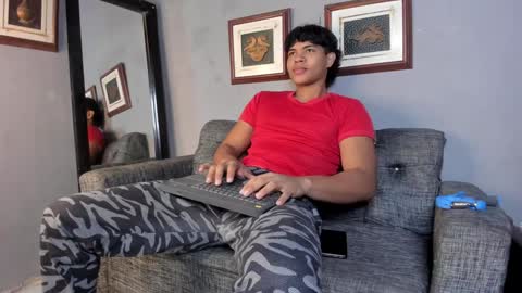Snapshot of johan_beley_7k chatting on December 13, 2:16 pm Johan Beley online show from December 13, 2:16 pm