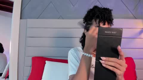 Johan  online show from November 22, 12:05 pm