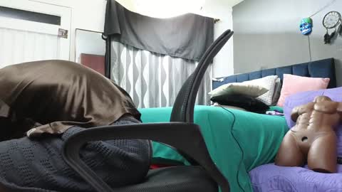 John  online show from January 20, 11:02 am