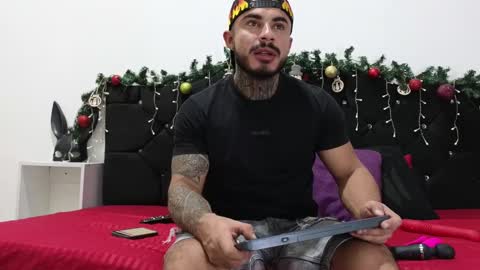 John  online show from December 20, 11:00 am