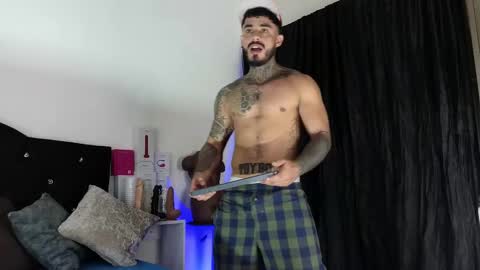 John  online show from September 12, 11:43 am