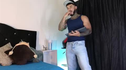 John  online show from October 10, 11:26 am