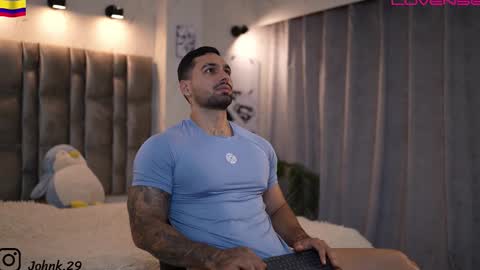 john online show from December 15, 11:13 pm