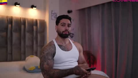 john online show from April 20, 7:05 pm