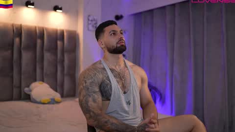 john online show from February 11, 12:37 am