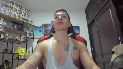 JOHN online show from December 4, 11:35 pm