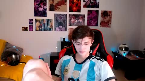 john_winx online show from March 29, 1:55 pm