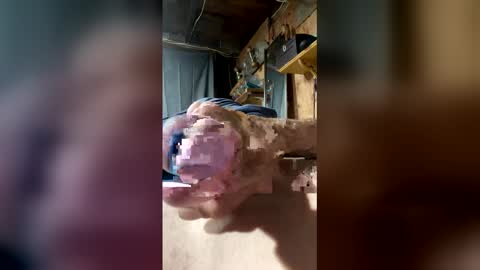 johnmartinez2091989 online show from April 21, 7:03 am