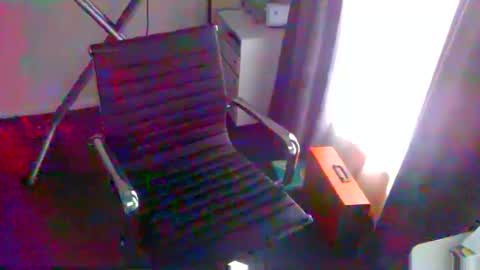 Lovenitwet69 online show from May 1, 6:38 am