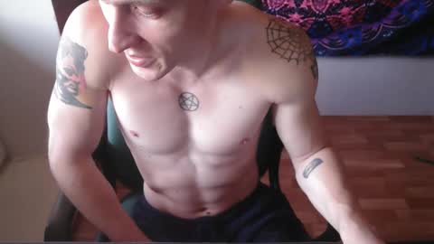 Snapshot of johnny_positive chatting on October 10, 10:09 am Johnny online show from October 10, 10:09 am