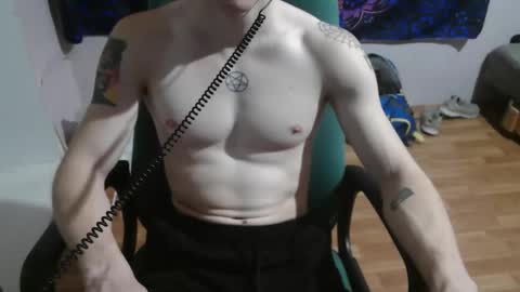 Snapshot of johnny_positive chatting on September 25, 4:06 pm Johnny online show from September 25, 4:06 pm