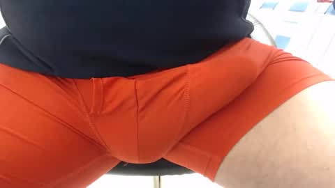 Johnny S online show from December 21, 6:49 pm