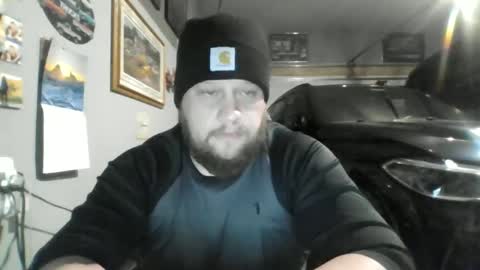 Snapshot of johnnydub3685 chatting on January 5, 1:26 pm johnnydub3685 online show from January 5, 1:26 pm