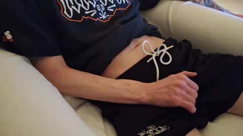 johnny online show from October 27, 2:36 am