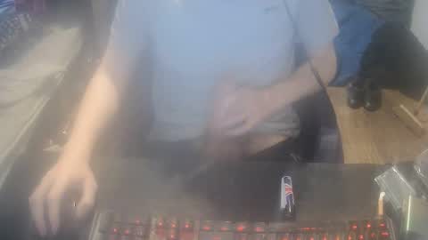 johnot1998 online show from May 23, 11:48 am